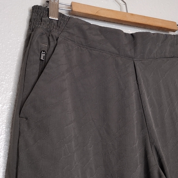 Athleta Women's Printed High Rise Training Workout Running Athletic Joggers - Picture 7 of 13